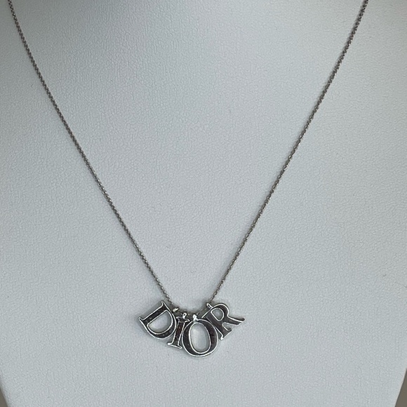 Dior Jewelry - Christian Dior cannage pendant necklace